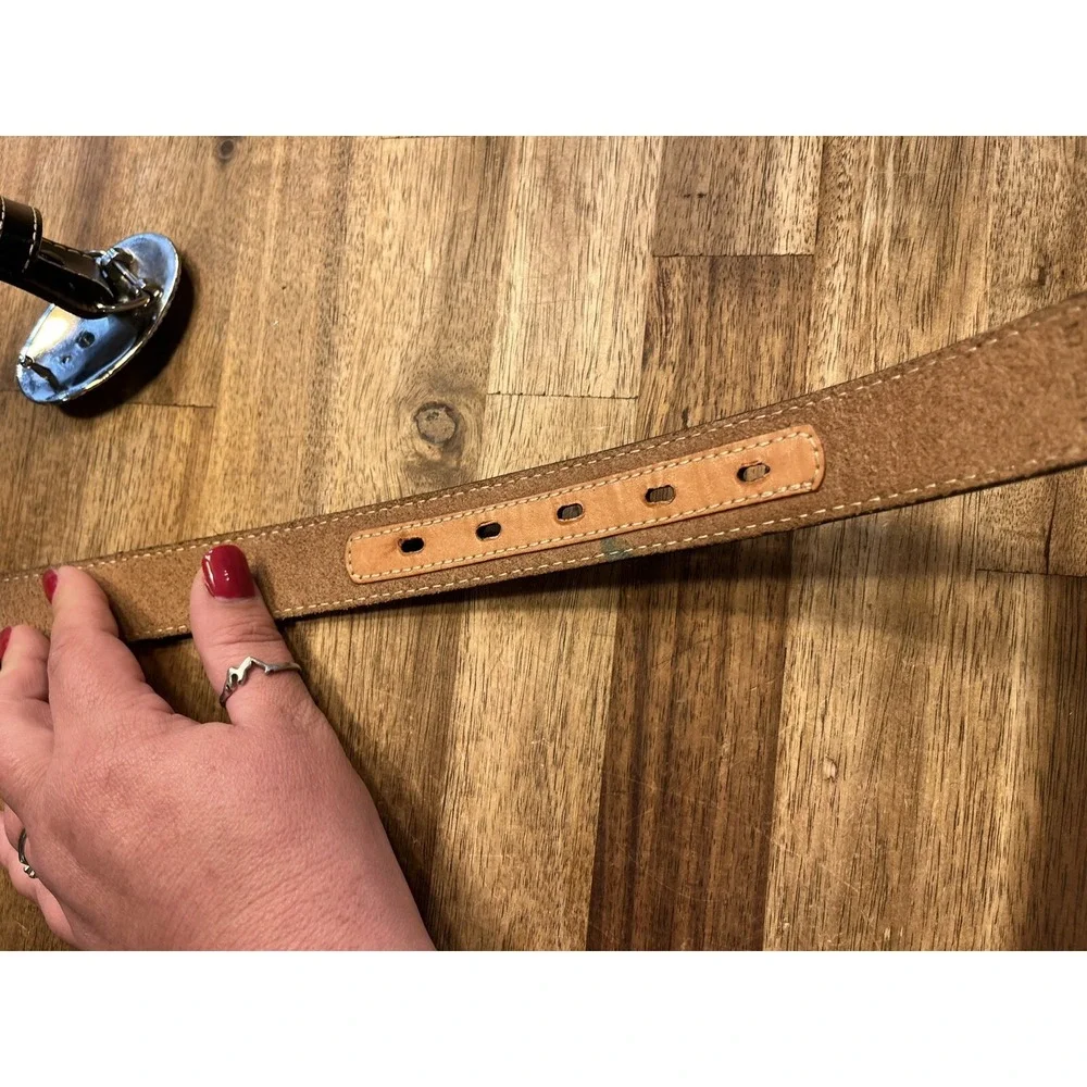 Nacona Belt Co Youth 24 Bull Riding Rodeo Embossed Tooled Leather Belt